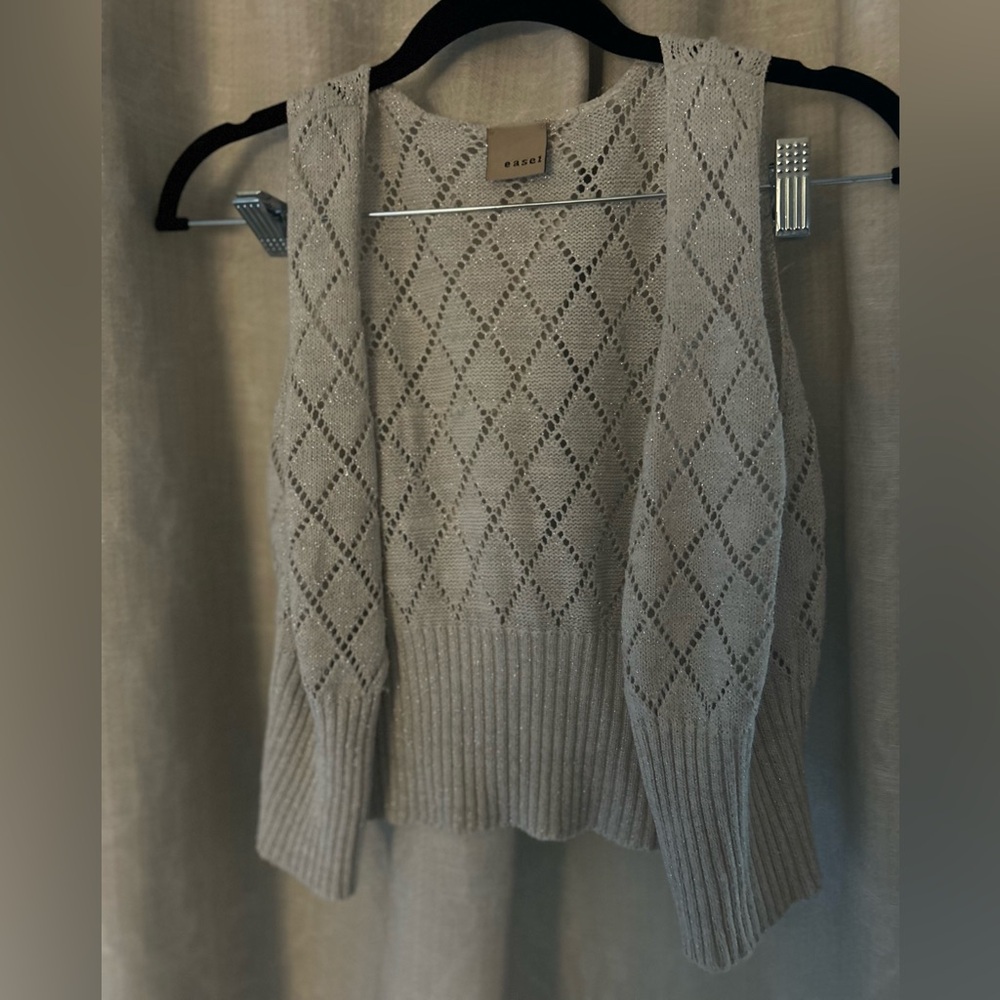 Y2K Easel sparkly white knit vest top